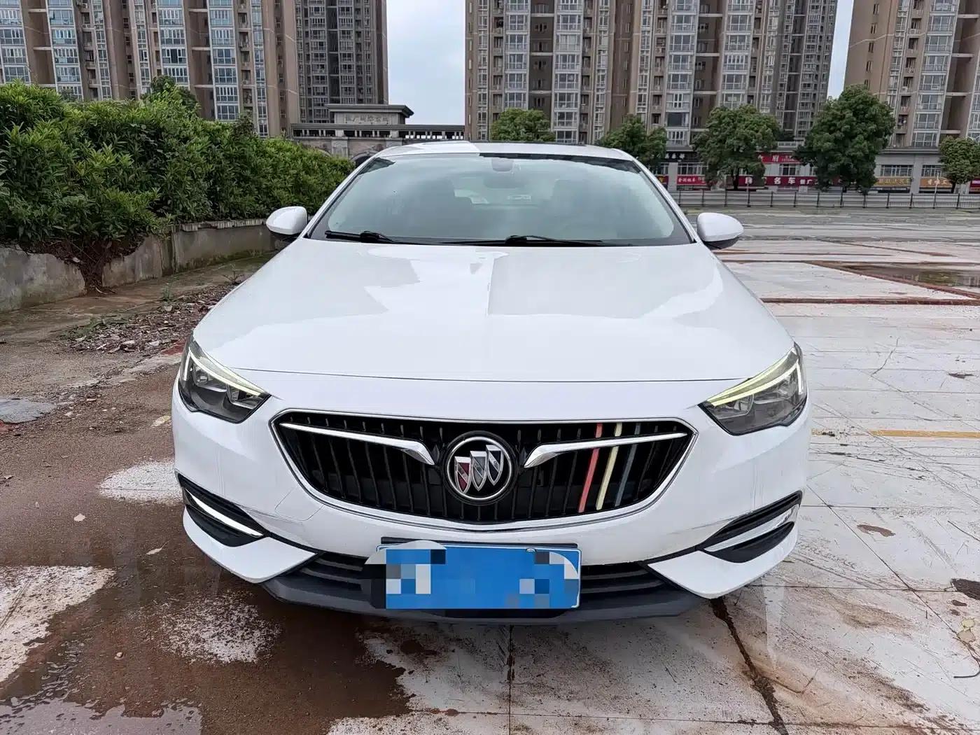 Buick Regal 2017 20T Elite — миниатюра 2