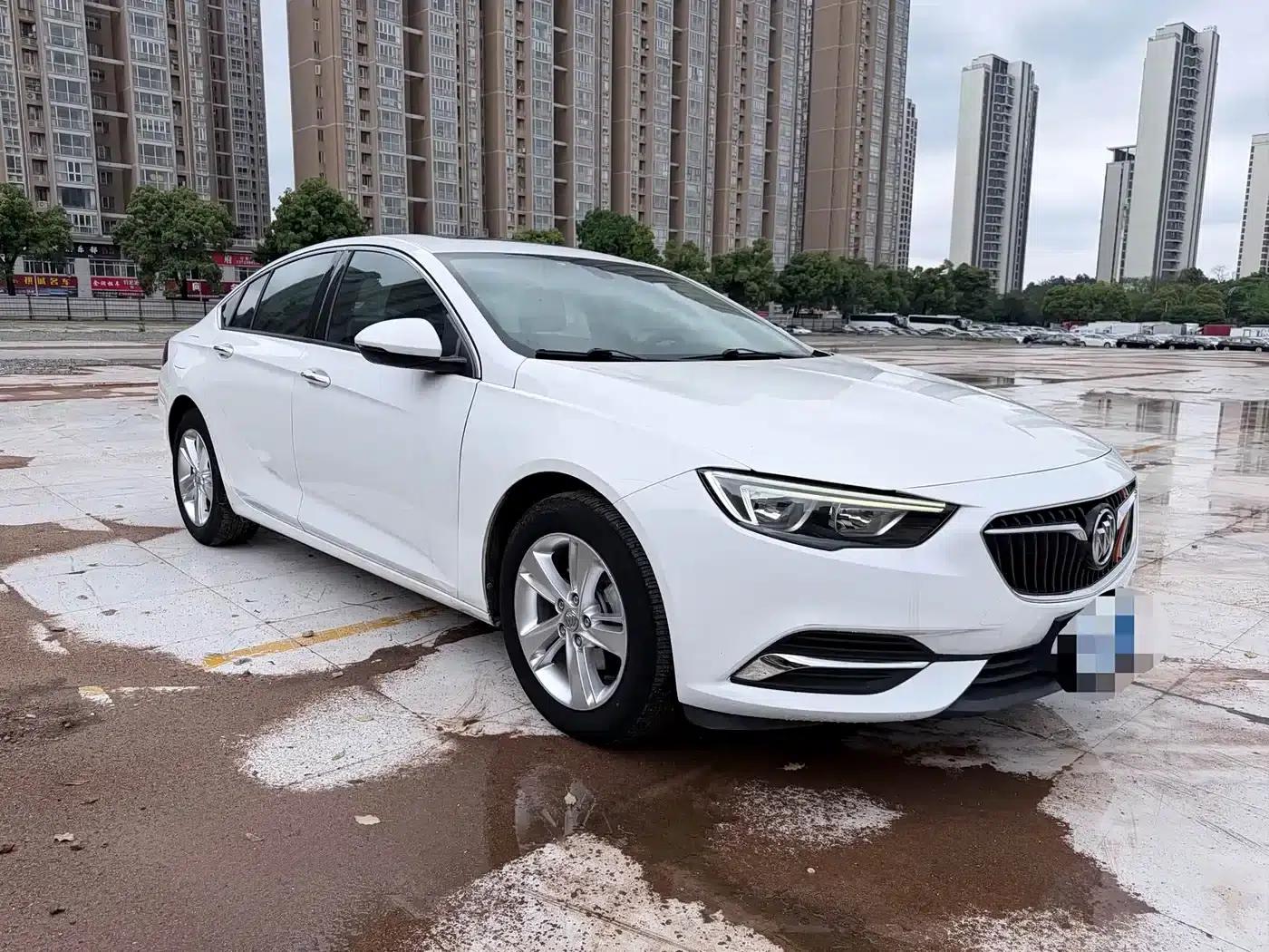 Buick Regal 2017 20T Elite — миниатюра 3
