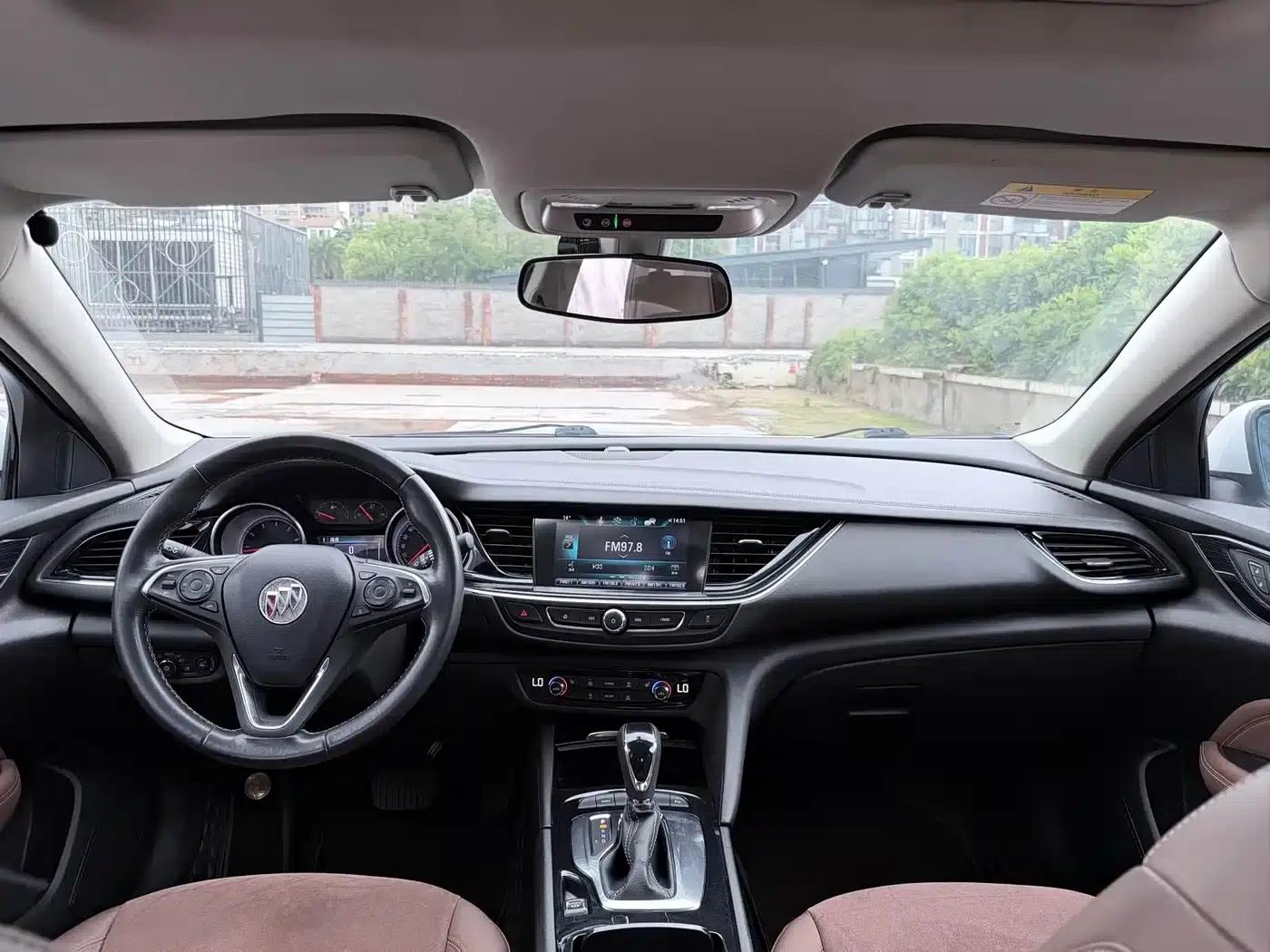 Buick Regal 2017 20T Elite — миниатюра 5