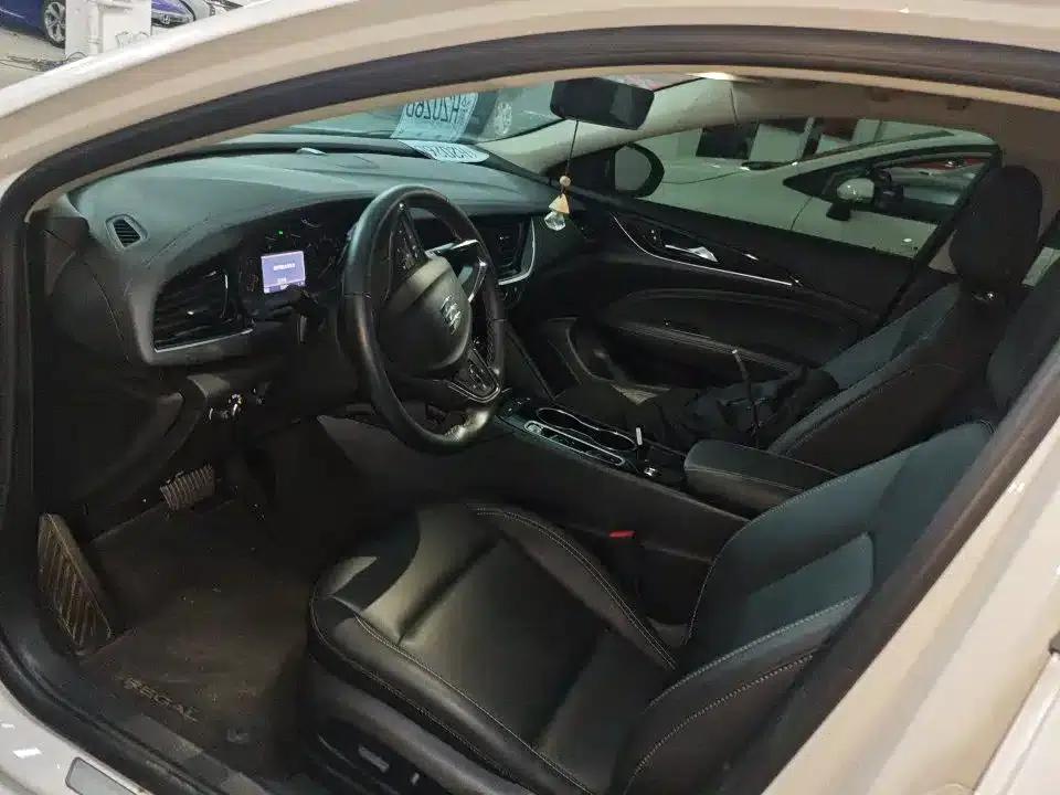 Buick Regal 2024 25T Premium Edition — миниатюра 6