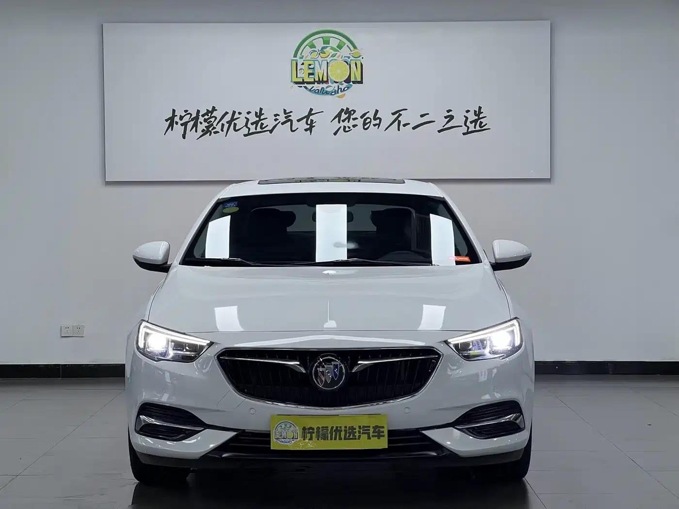 Buick Regal 2017 28T Premium — миниатюра 2
