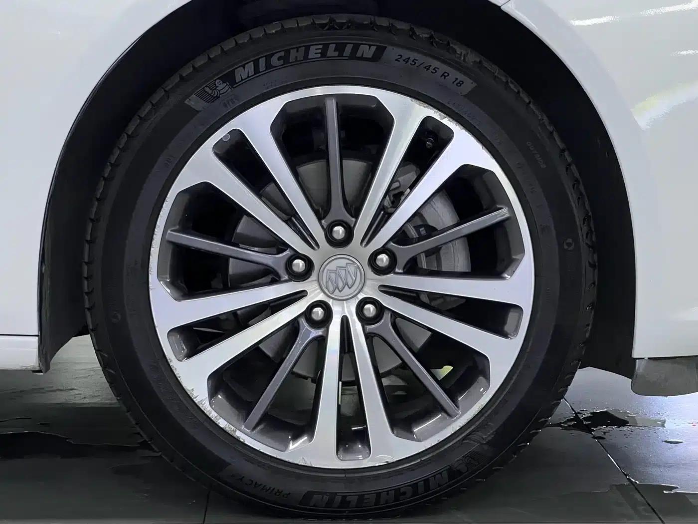 Buick Regal 2017 28T Premium — миниатюра 11
