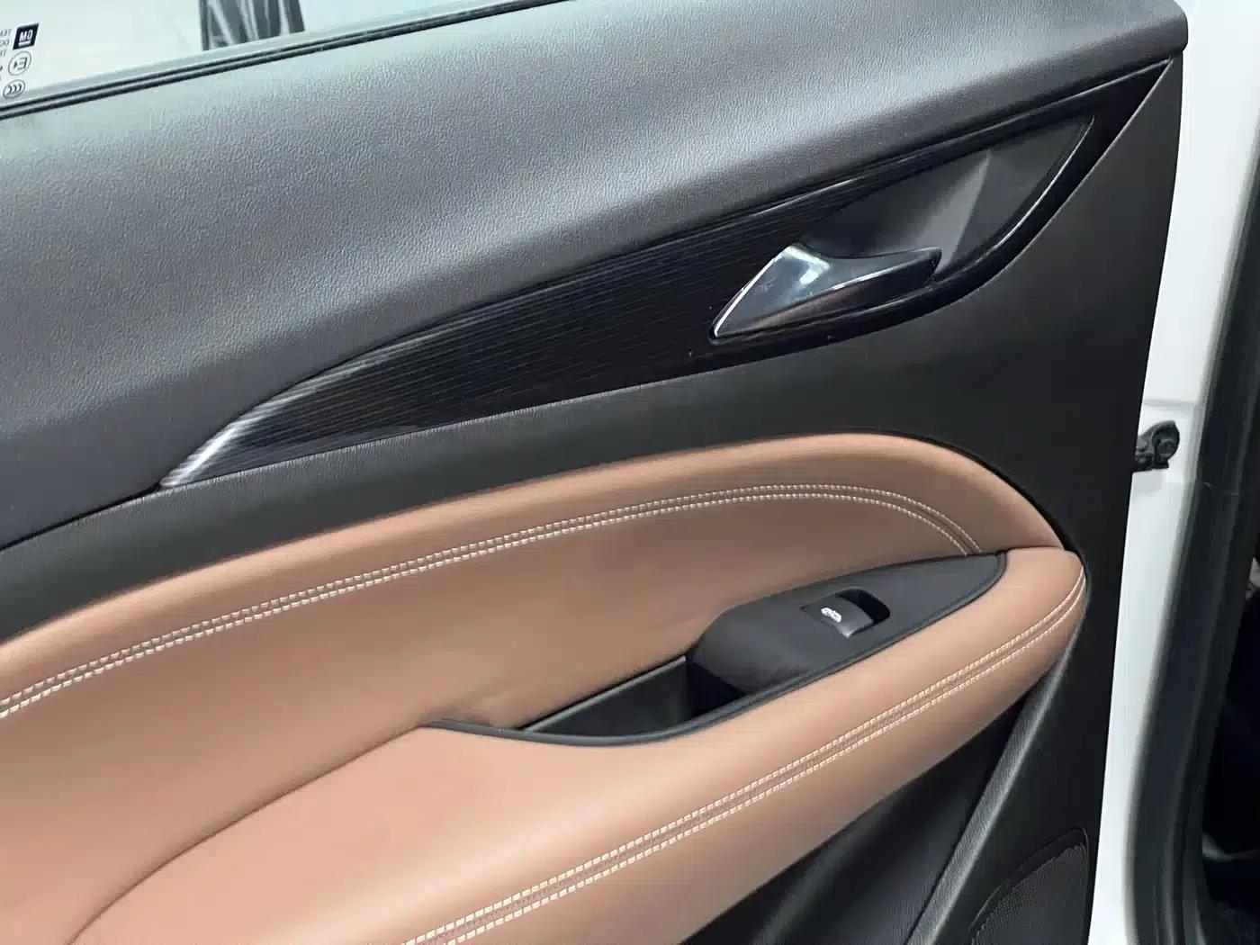 Buick Regal 2017 28T Premium — миниатюра 17