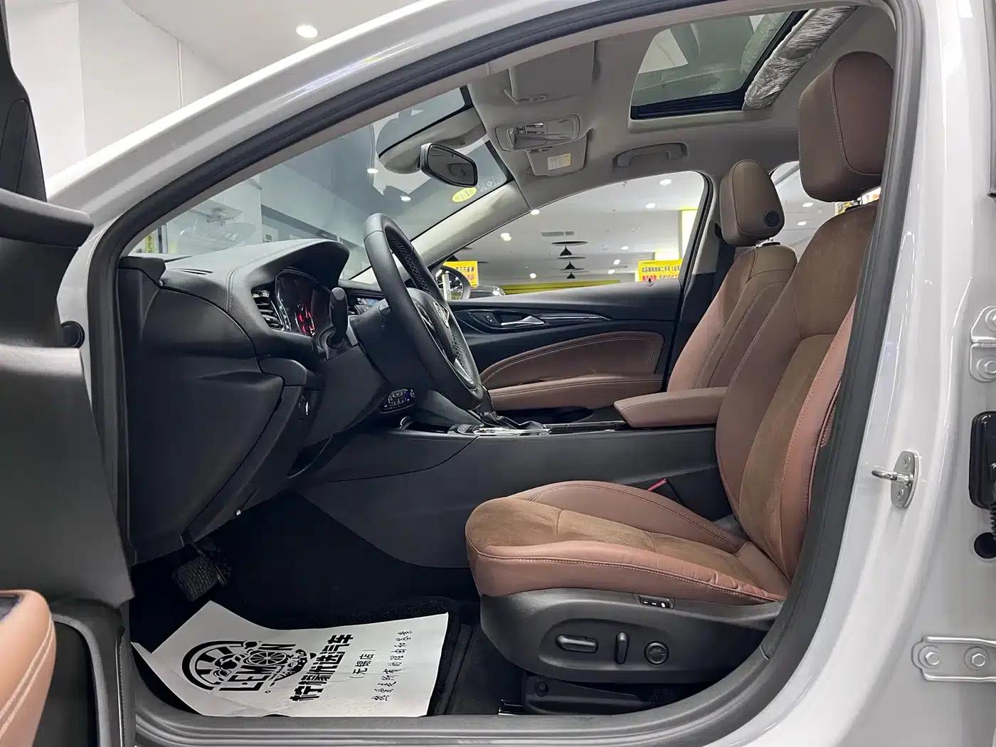 Buick Regal 2017 28T Premium — миниатюра 18