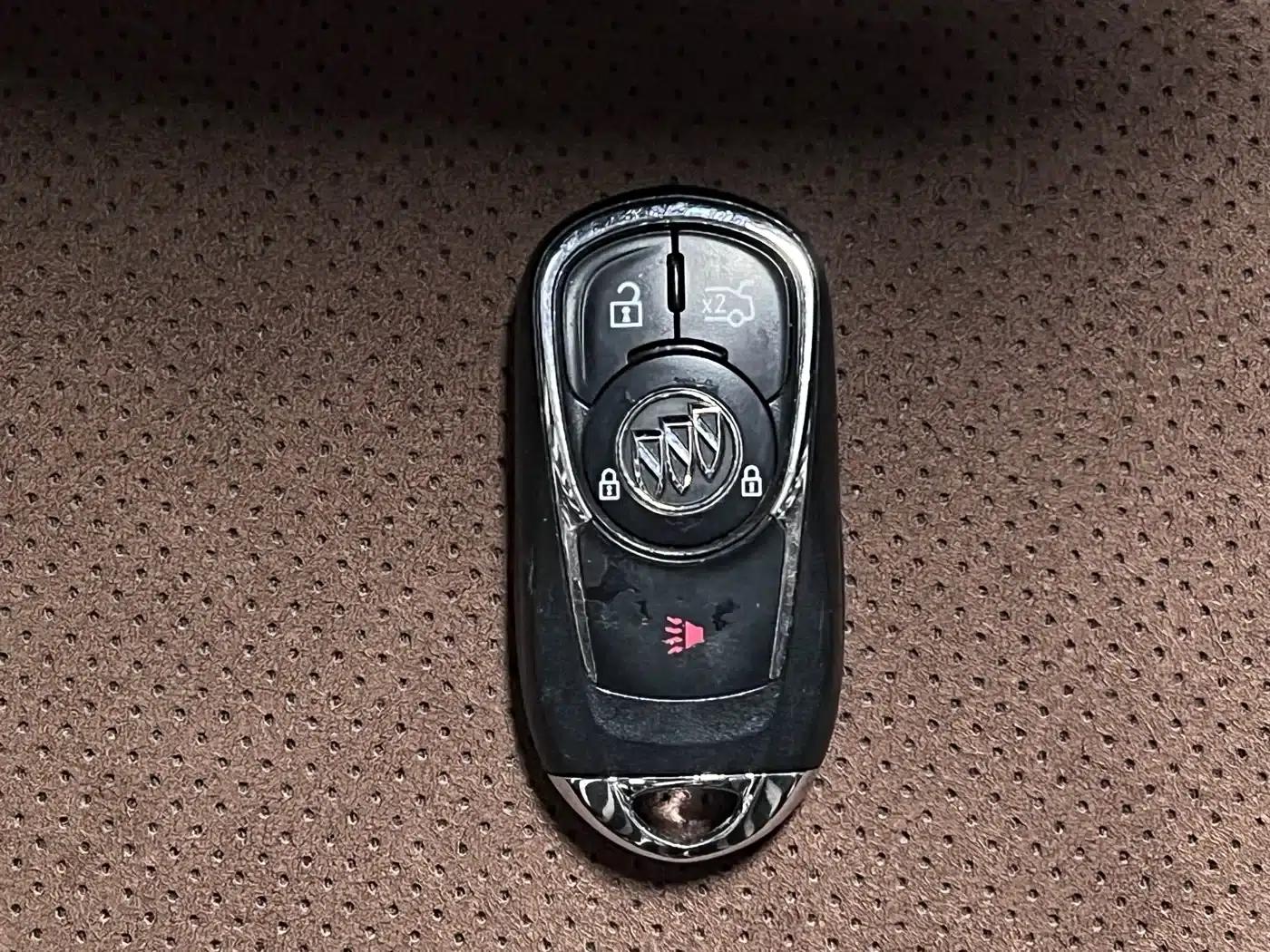 Buick Regal 2017 28T Premium — миниатюра 22