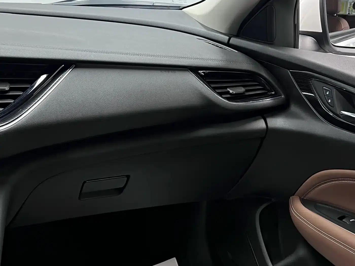 Buick Regal 2017 28T Premium — миниатюра 26