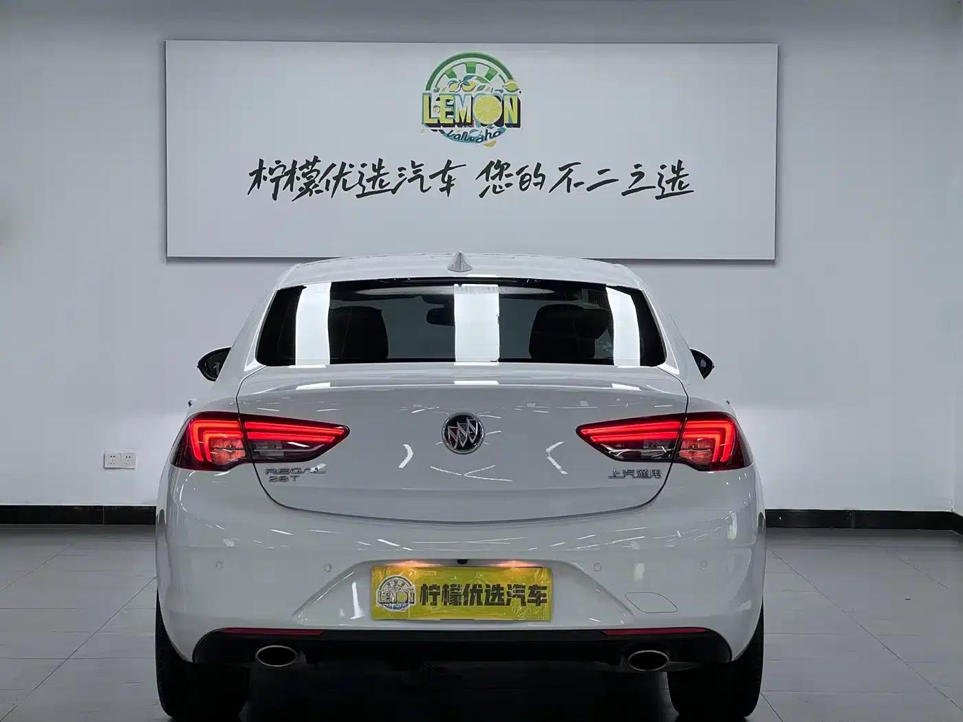 Buick Regal 2017 28T Premium — миниатюра 5