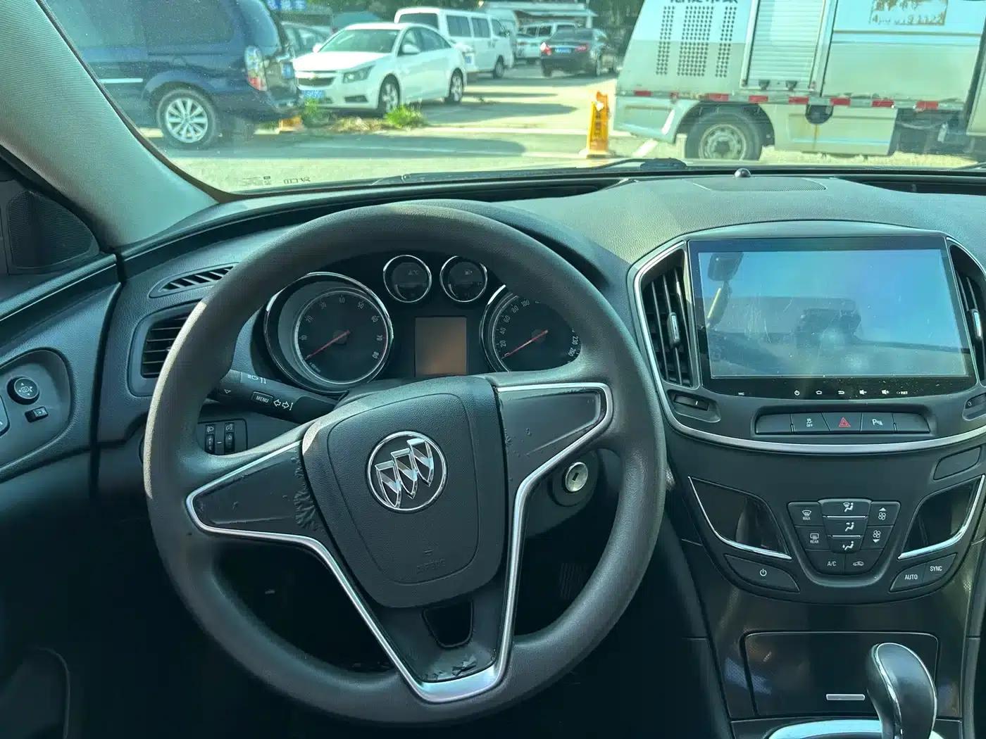 Buick Regal 2015 1.6T Advanced Technology Edition — миниатюра 14