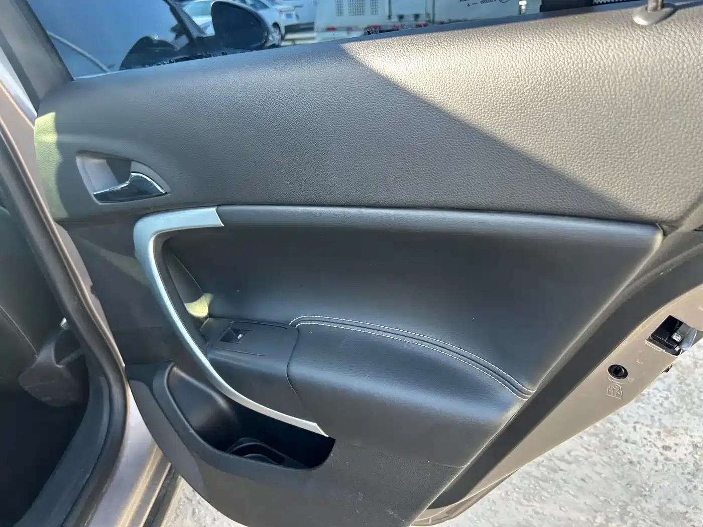 Buick Regal 2015 1.6T Advanced Technology Edition — миниатюра 20