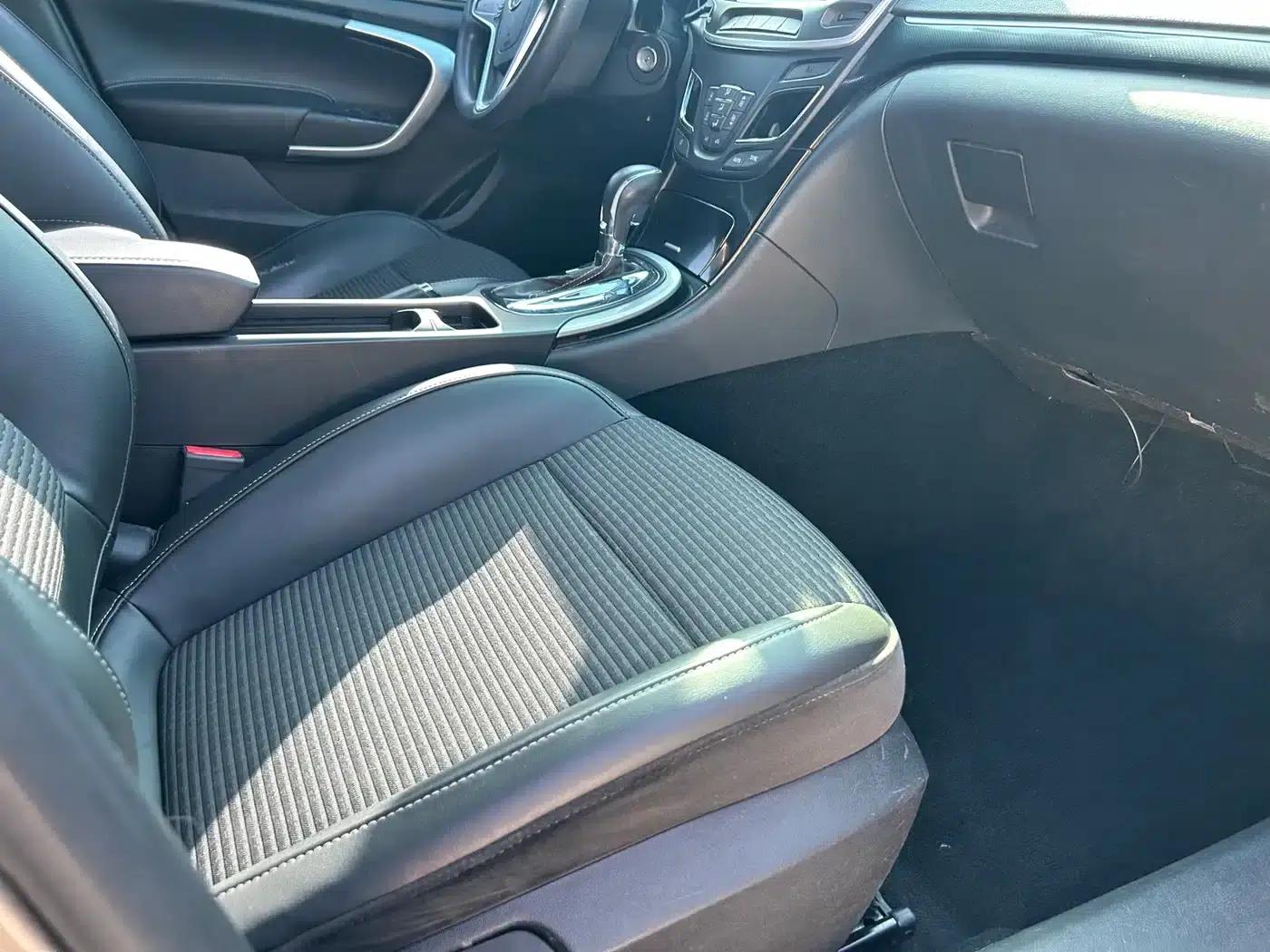 Buick Regal 2015 1.6T Advanced Technology Edition — миниатюра 23