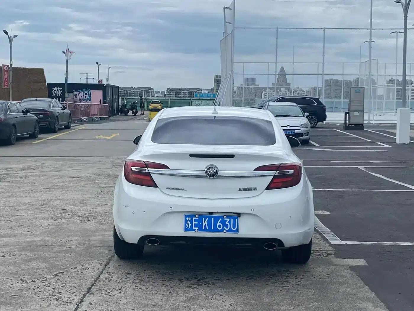 Buick Regal 2014 2.4L SIDI Luxury Fashion Edition — миниатюра 5