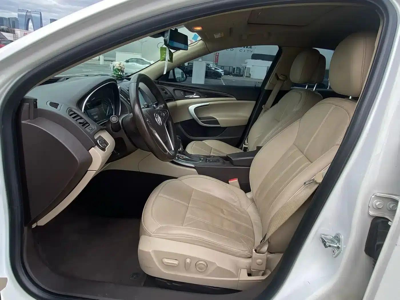Buick Regal 2014 2.4L SIDI Luxury Fashion Edition — миниатюра 7