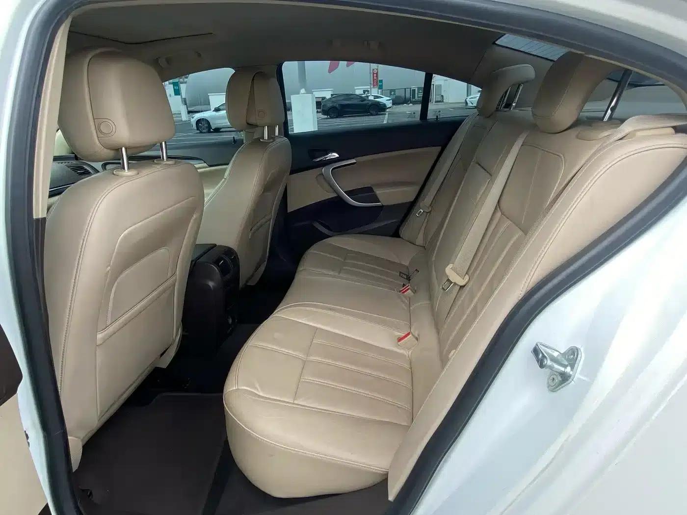 Buick Regal 2014 2.4L SIDI Luxury Fashion Edition — миниатюра 8