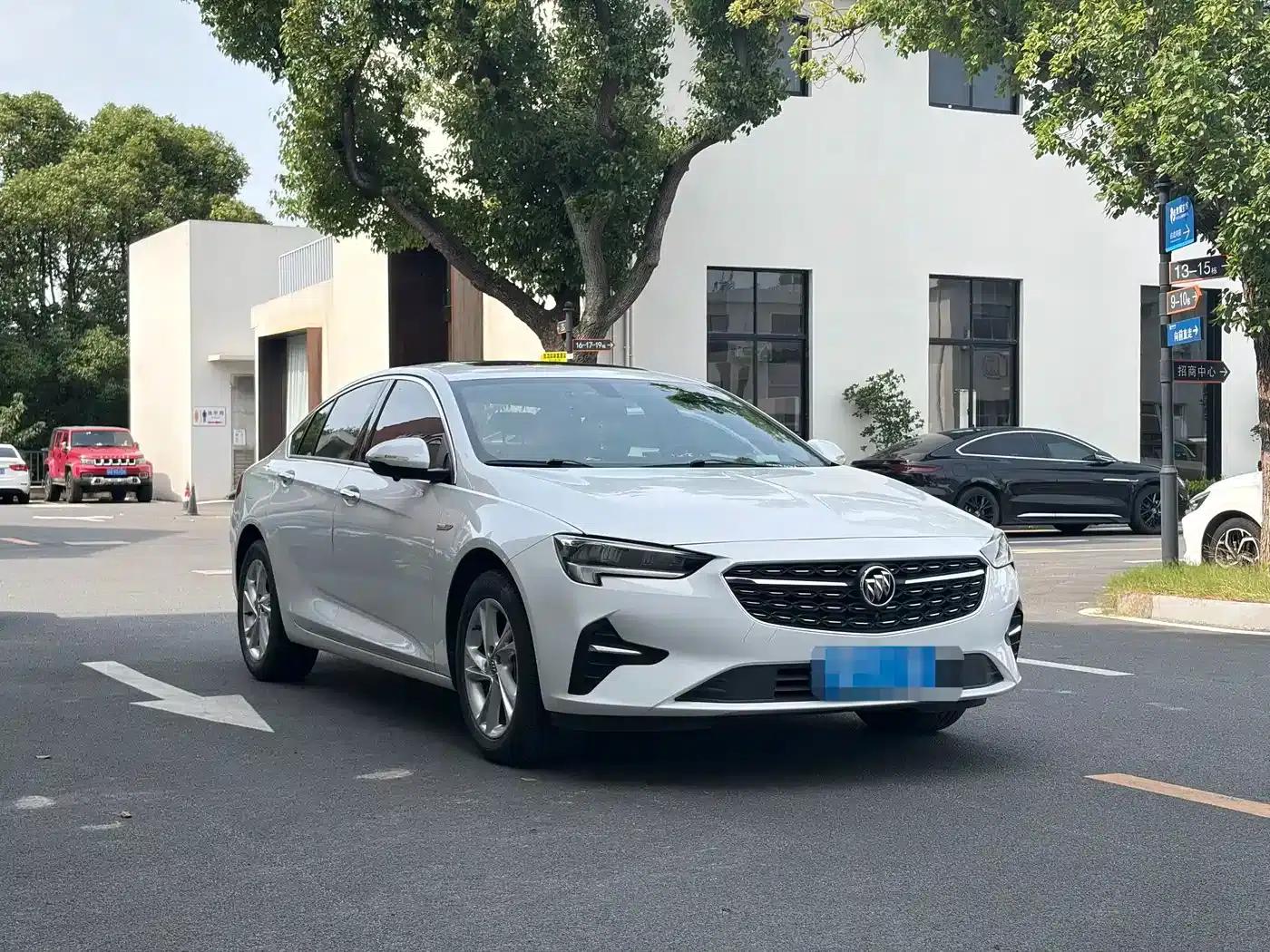 Buick Regal 2020 552T Elite — миниатюра 3