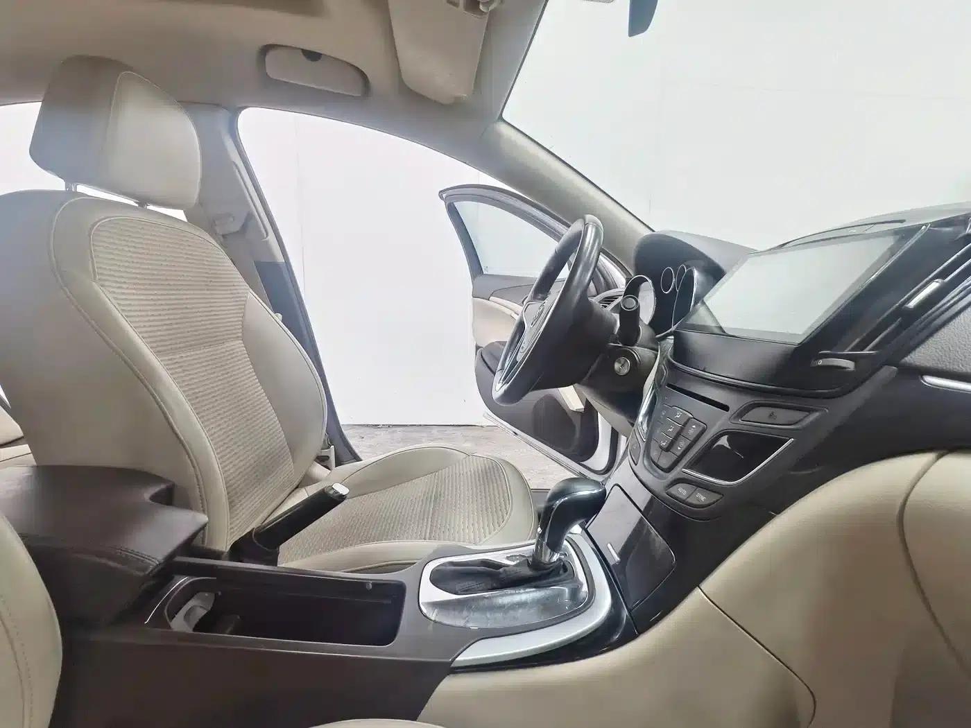 Buick Regal 2014 2.0L Leading Fashion Edition — миниатюра 15