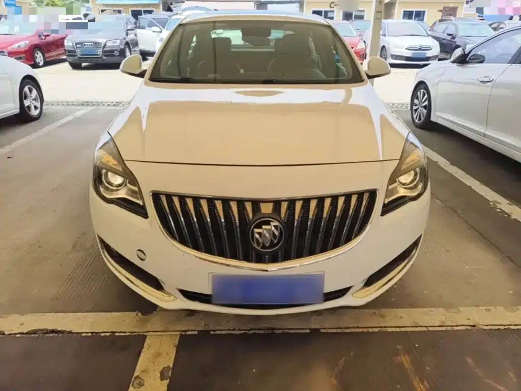 Buick Regal 2015 1.6T Elite Technology Edition — миниатюра 3