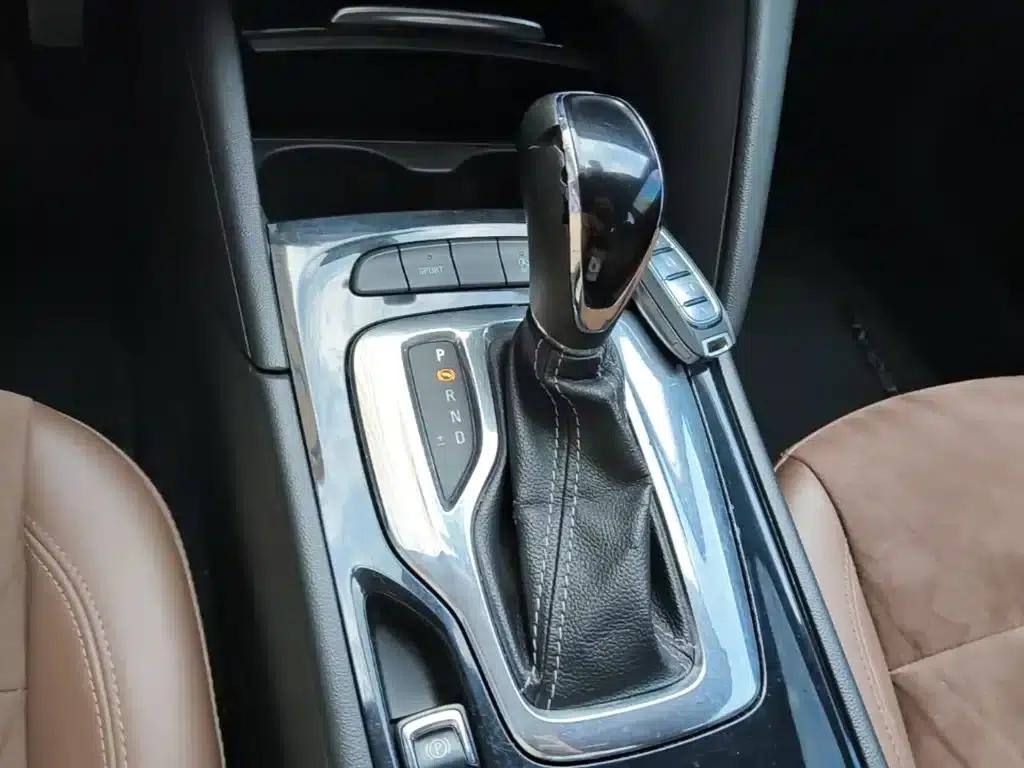 Buick Regal 2017 20T Elite — миниатюра 14