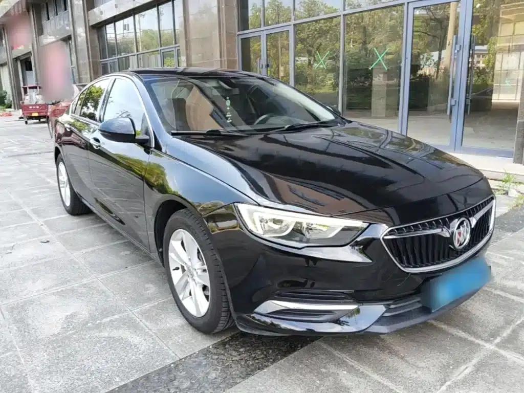 Buick Regal 2017 20T Elite — миниатюра 4