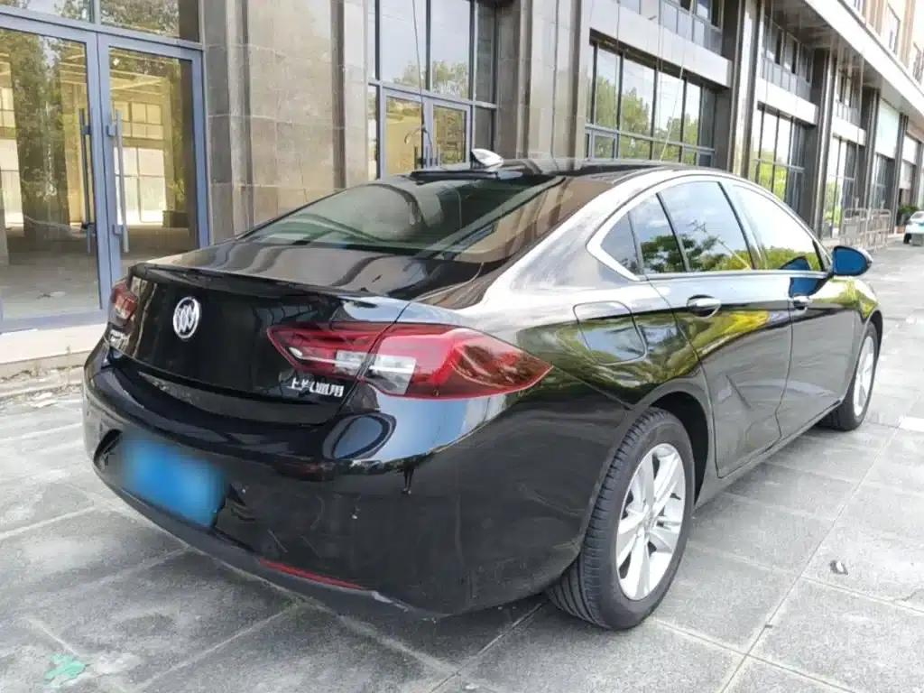 Buick Regal 2017 20T Elite — миниатюра 7