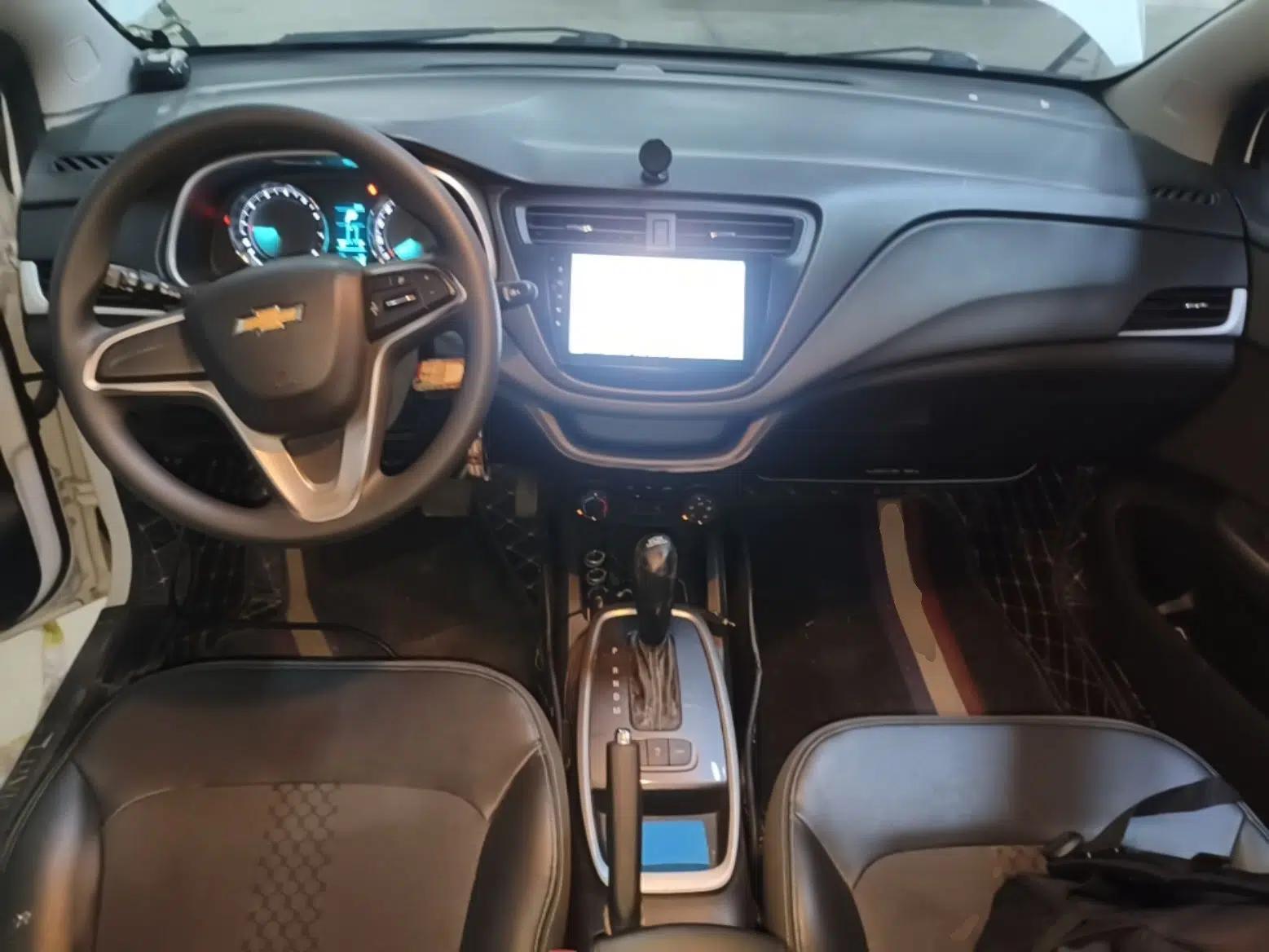 Chevrolet Lova RV 2016 1.5L Automatic Smart Drive Edition — миниатюра 12