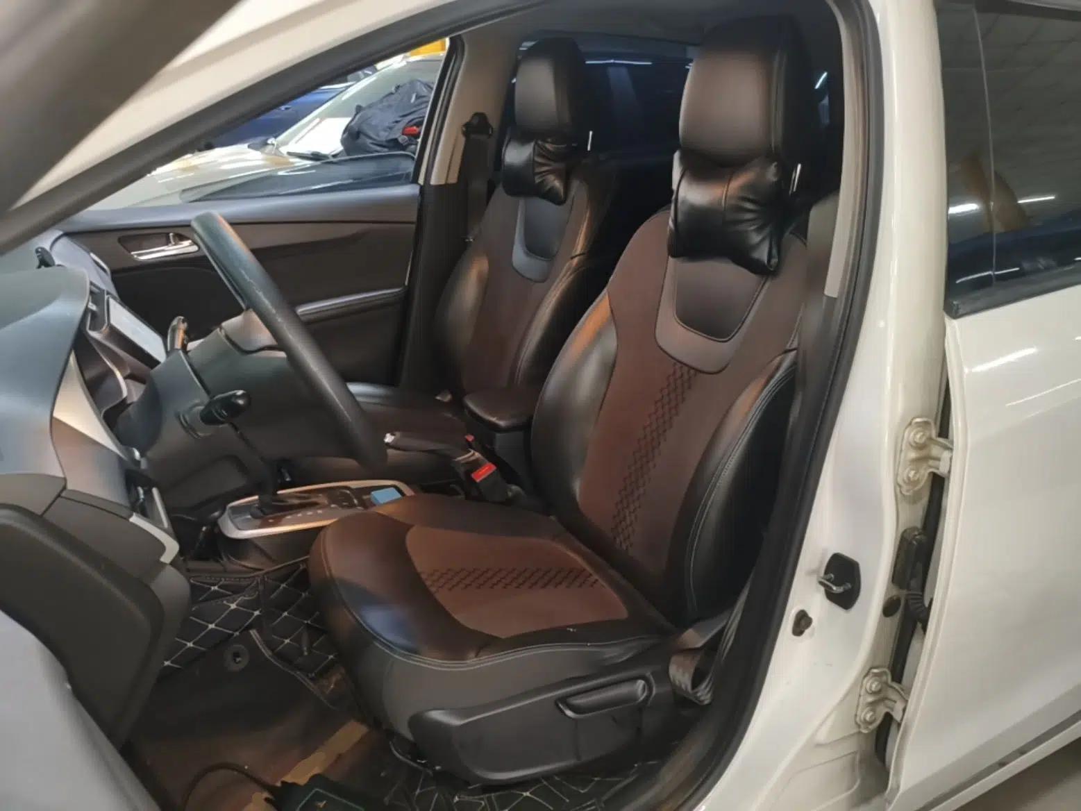 Chevrolet Lova RV 2016 1.5L Automatic Smart Drive Edition — миниатюра 17