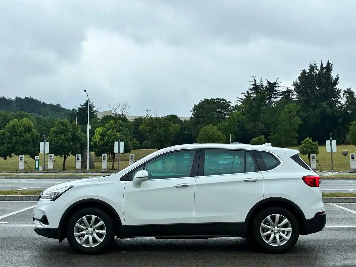 Envision Plus 2021 532T 2WD Elite — миниатюра 7