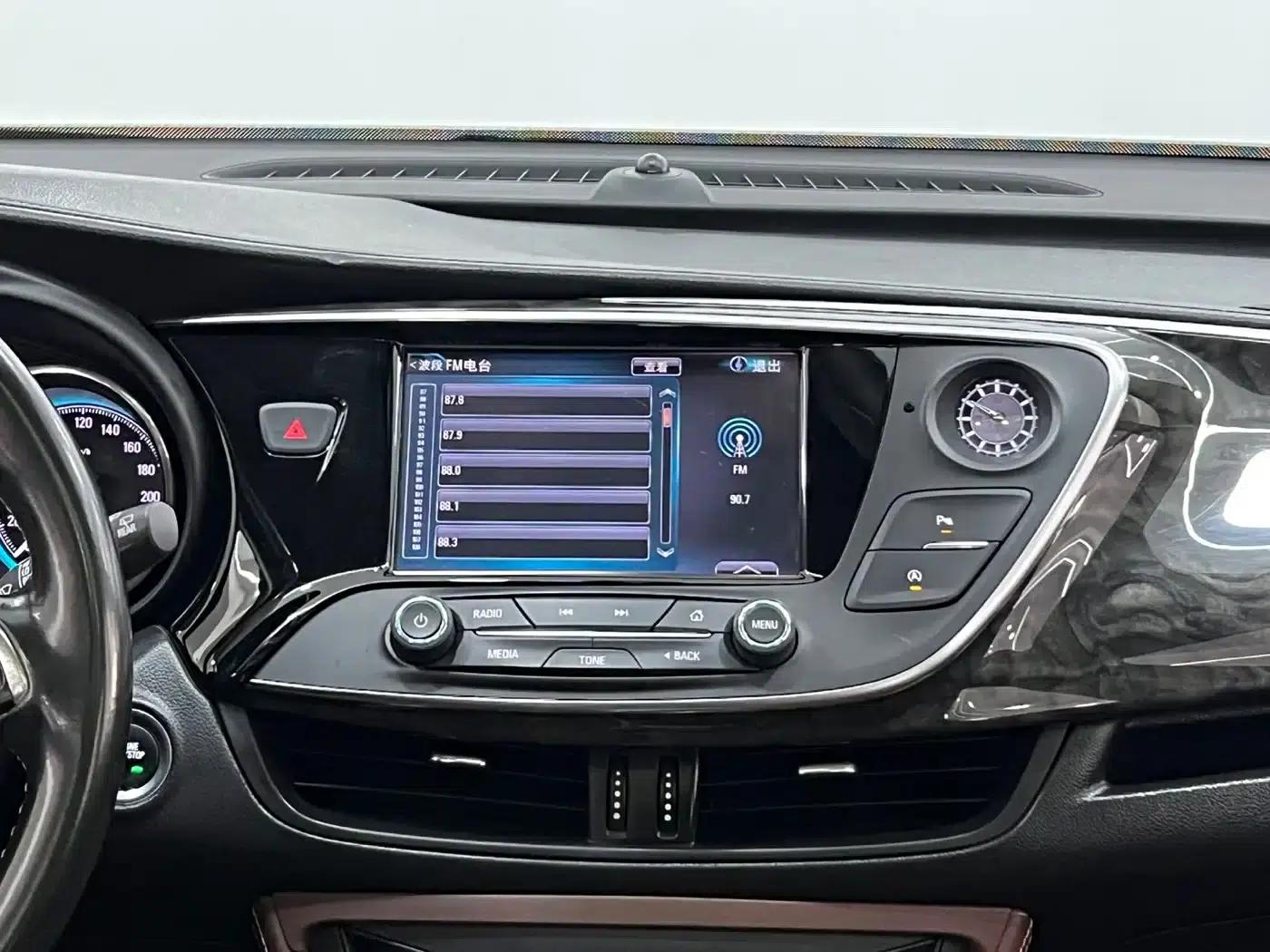 Envision Plus 2016 20T 2WD Elite — миниатюра 15
