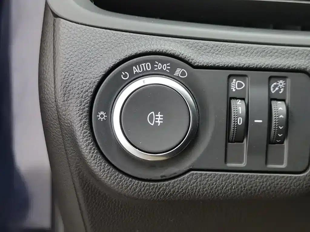 Envision Plus 2020 28T AWD Elite — миниатюра 21