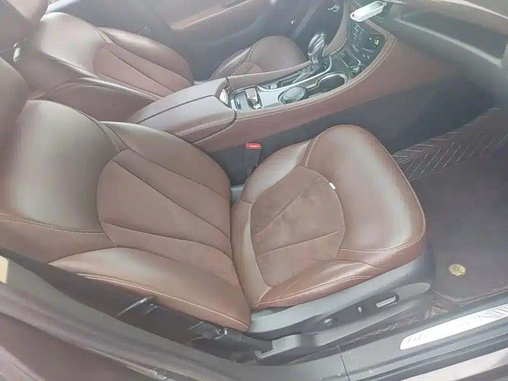 2017 Buick Envision Plus 20T 2WD Luxury — миниатюра 25