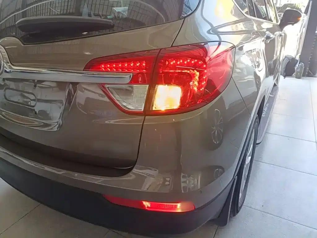 Envision Plus 2017 20T 2WD Elite — миниатюра 8
