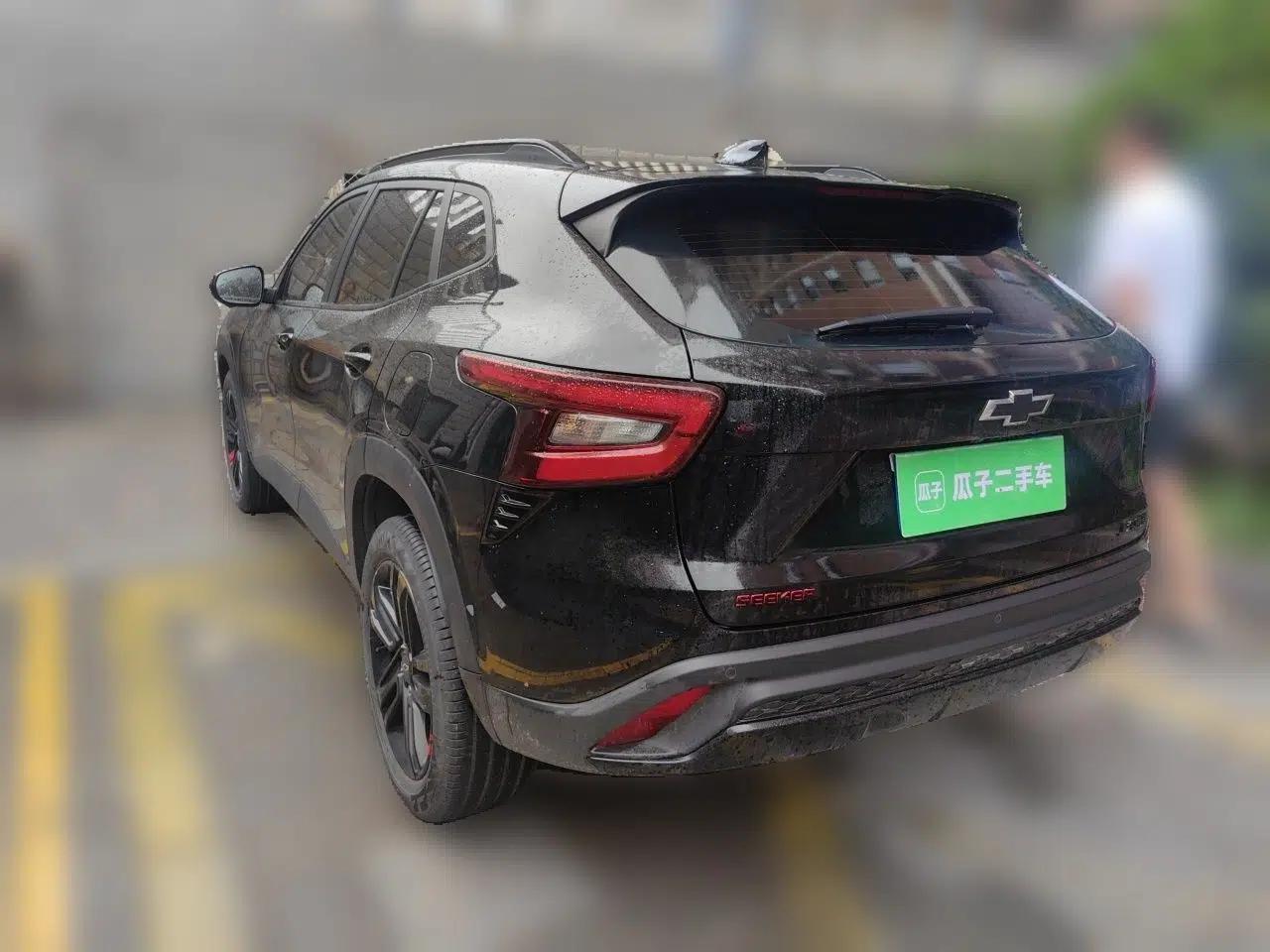 Chevrolet Seeker 2023 1.5T CVT Redline Exclusive Custom Edition — миниатюра 4