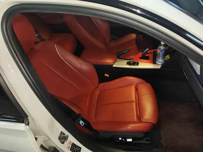 2019 BMW 3 Series 320i M Sport Package — миниатюра 8