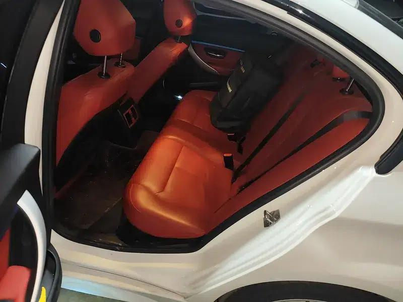 2019 BMW 3 Series 320i M Sport Package — миниатюра 9