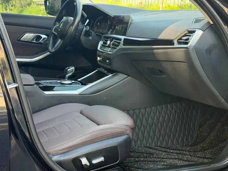 2021 BMW 3 Series 320Li M Sport Package — миниатюра 12