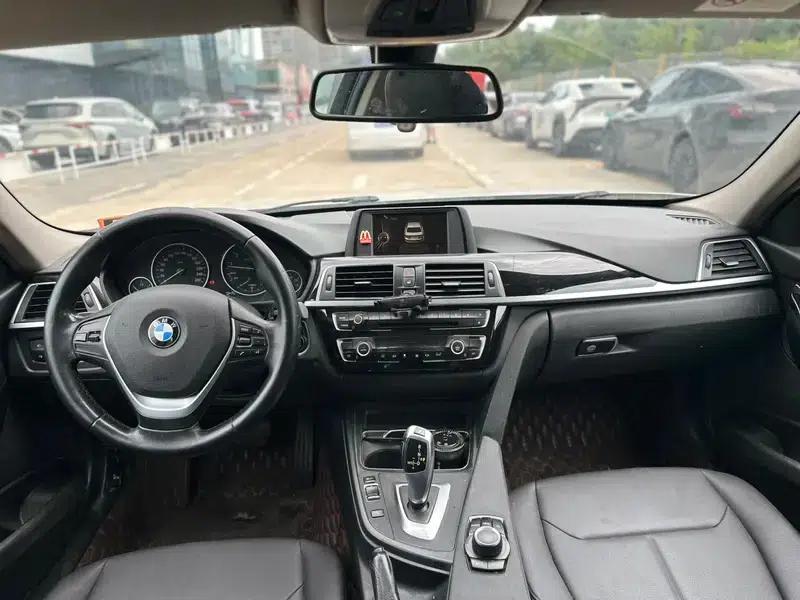 2017 BMW 3 Series 320Li Fashion Edition — миниатюра 7