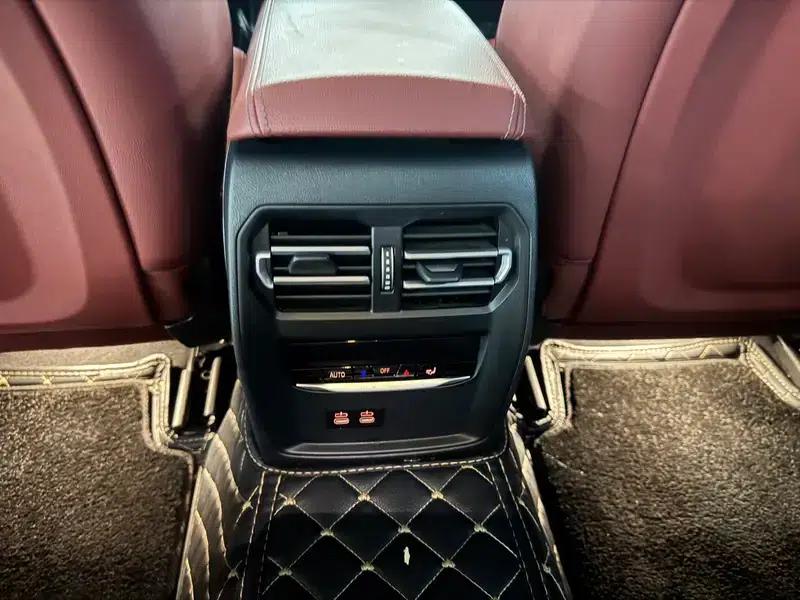 2023 BMW 3 Series 320Li M Sport Package — миниатюра 7