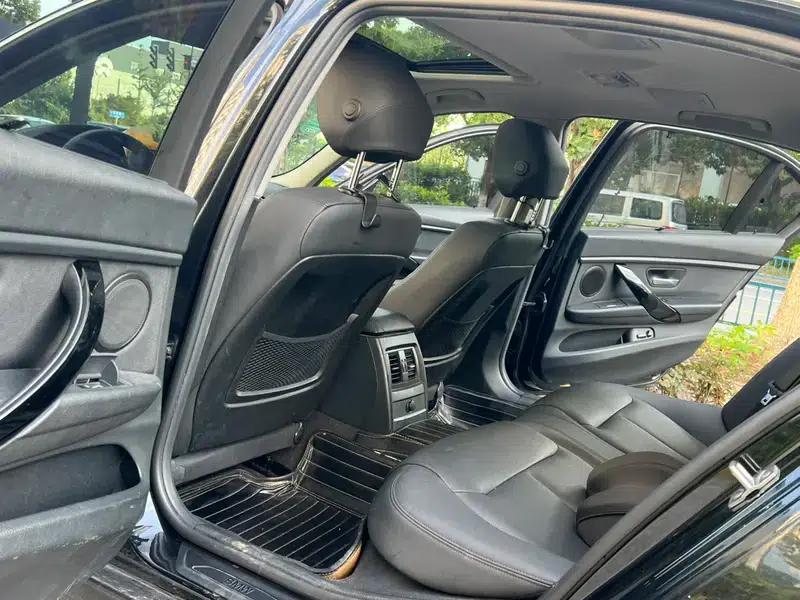 2017 BMW 3 Series 320Li Fashion Edition — миниатюра 13