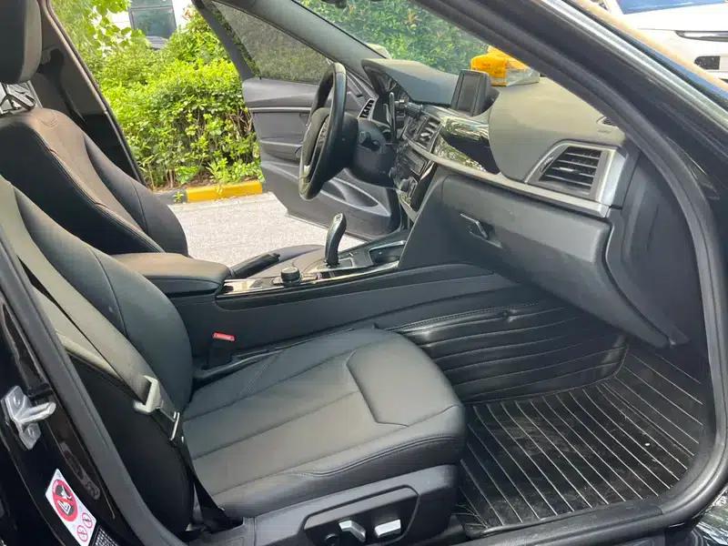 2017 BMW 3 Series 320Li Fashion Edition — миниатюра 15