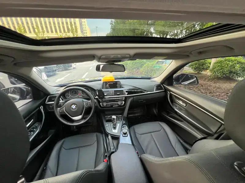 2017 BMW 3 Series 320Li Fashion Edition — миниатюра 10