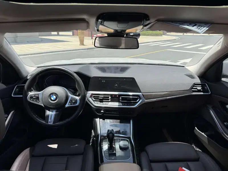 2020 BMW 3 Series 325Li M Sport Package — миниатюра 9