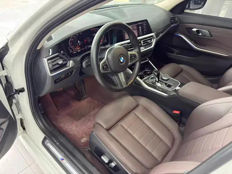 2020 BMW 3 Series 325Li M Sport Package — миниатюра 9
