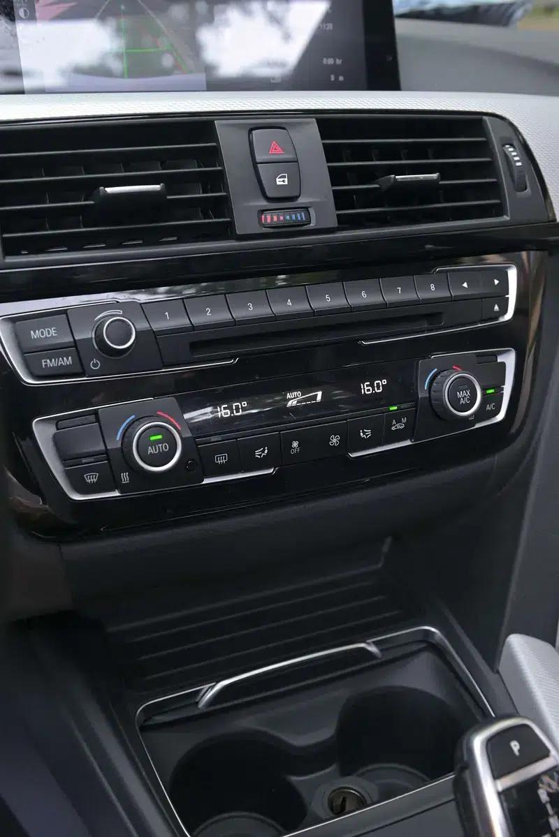 2017 BMW 3 Series 320i M Sport — миниатюра 20