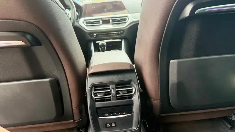 2022 BMW 3 Series 325Li M Sport Shadow Edition — миниатюра 16