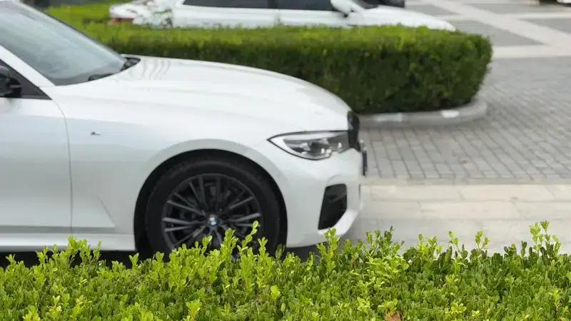 2022 BMW 3 Series 325Li M Sport Shadow Edition — миниатюра 8