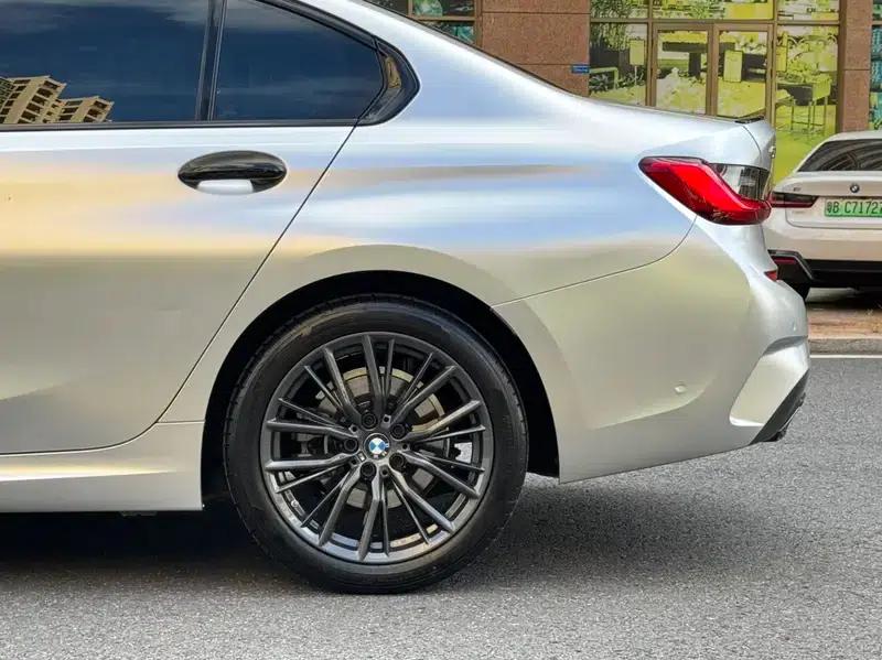 2022 BMW 3 Series 325i M Sport Shadow Edition — миниатюра 14