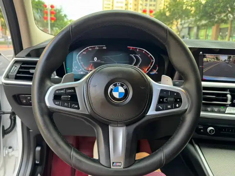 2022 BMW 3 Series 325i M Sport Shadow Edition — миниатюра 17