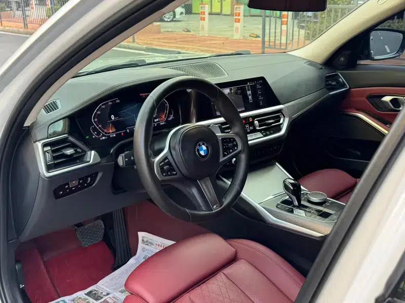 2022 BMW 3 Series 325i M Sport Shadow Edition — миниатюра 20