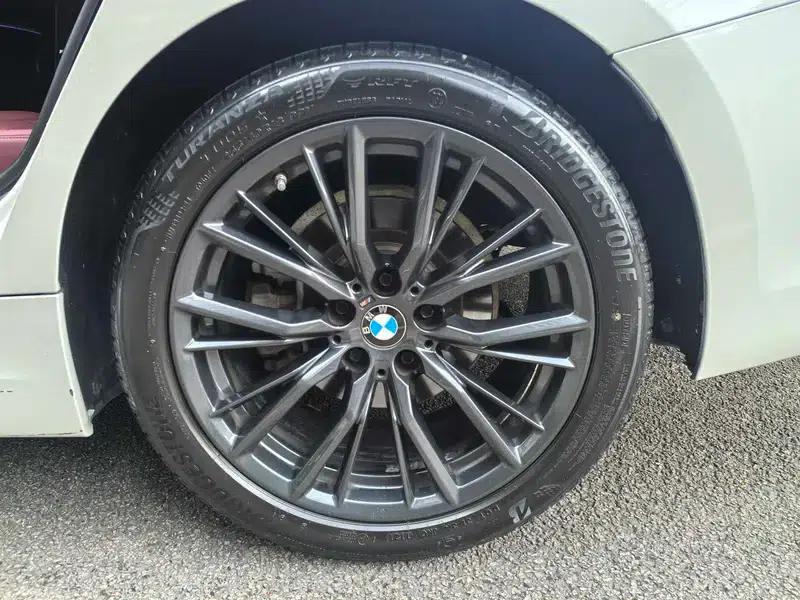 BMW 3 Series 2021 Facelift 325Li M Sport Shadow Edition — миниатюра 7
