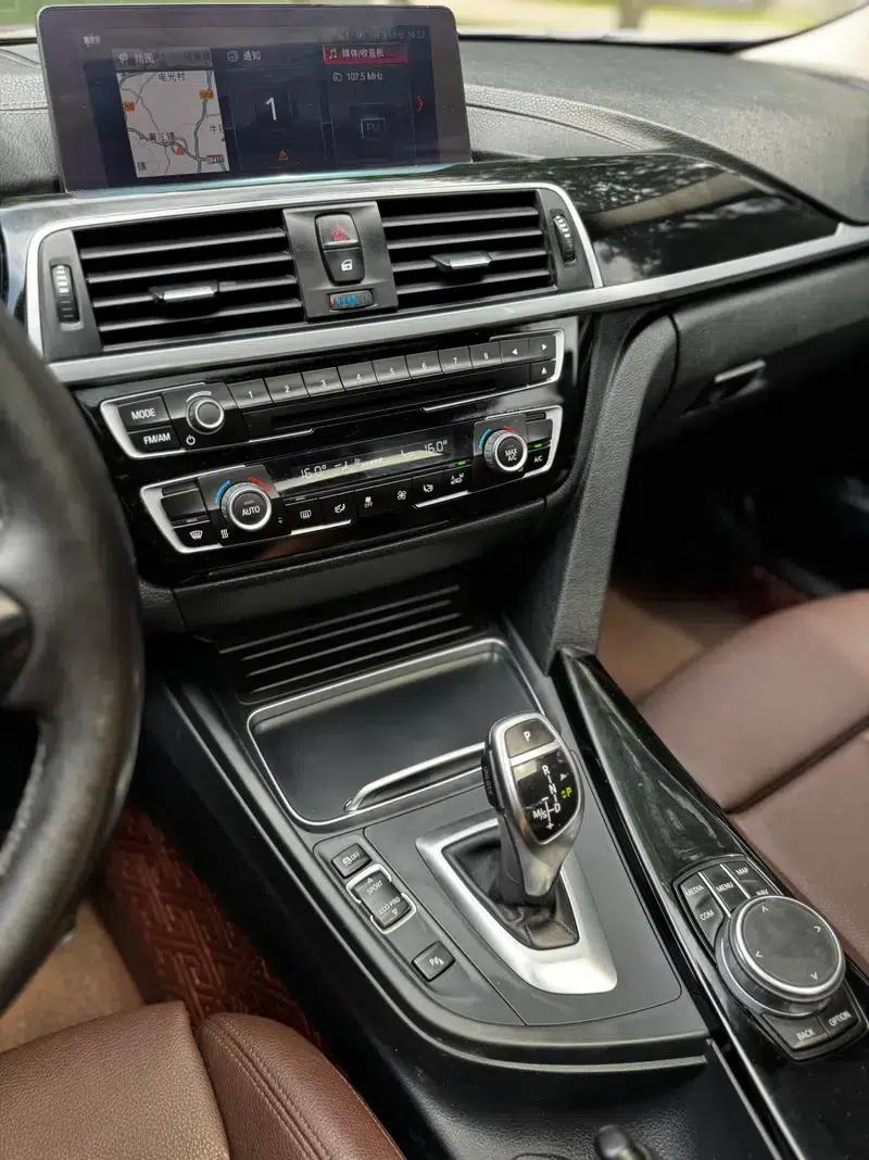 2018 BMW 3 Series 320Li Leading M Sport Package — миниатюра 11