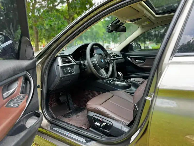 2018 BMW 3 Series 320Li Leading M Sport Package — миниатюра 14
